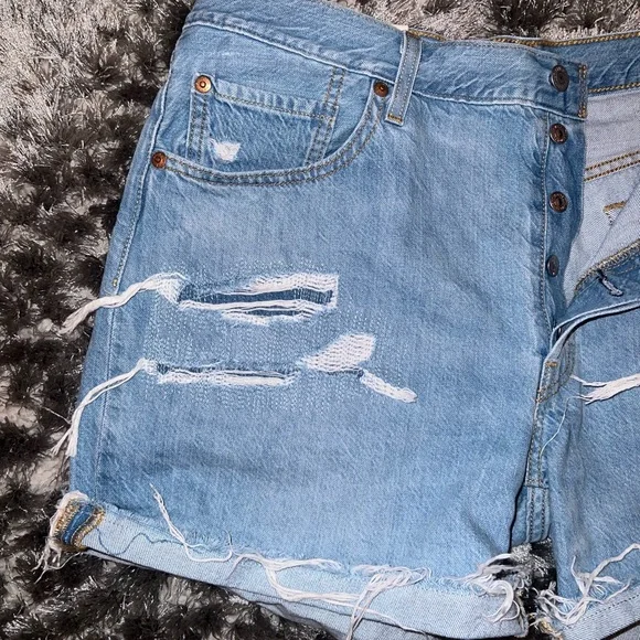 Levi 501 shorts - Picture 3 of 6